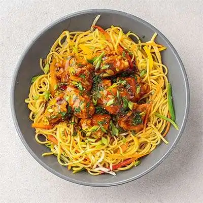 Chicken Manchurian With Veggie Noodles